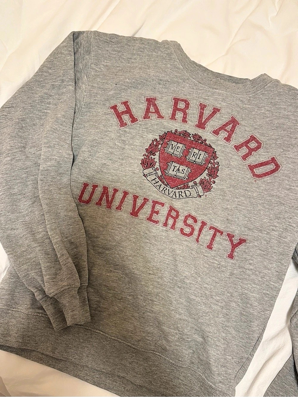 Delta Harvard University Graphic Sweatshirt Size Small